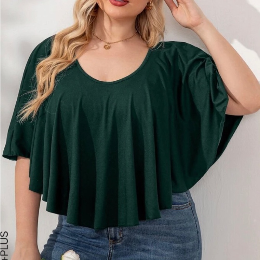 NWOT Solid Ruffle Trim Tee Plus Size XL Color Dark Green NEVER WORM in Shein Bag